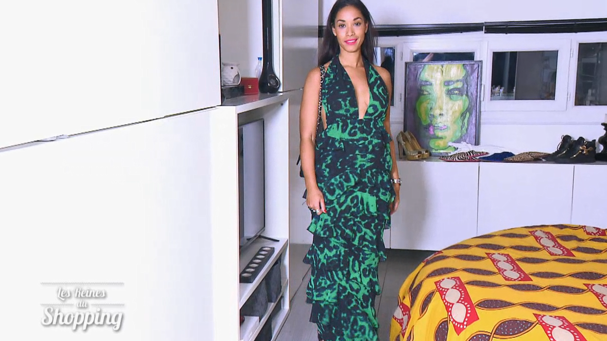 J1 : Branchée en monochrome