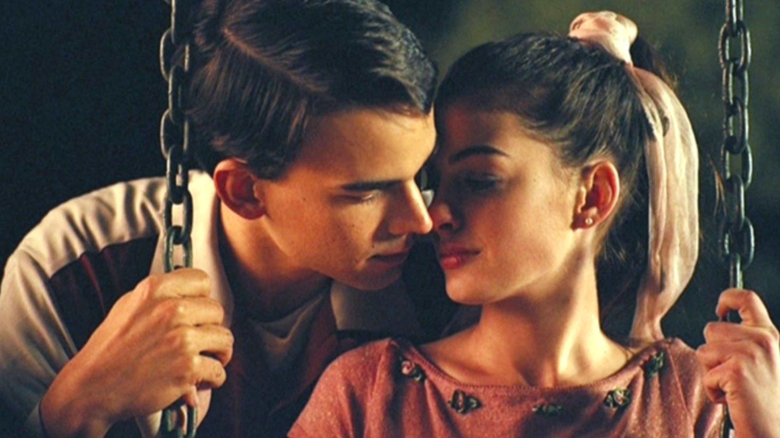 Meztelen mennyország