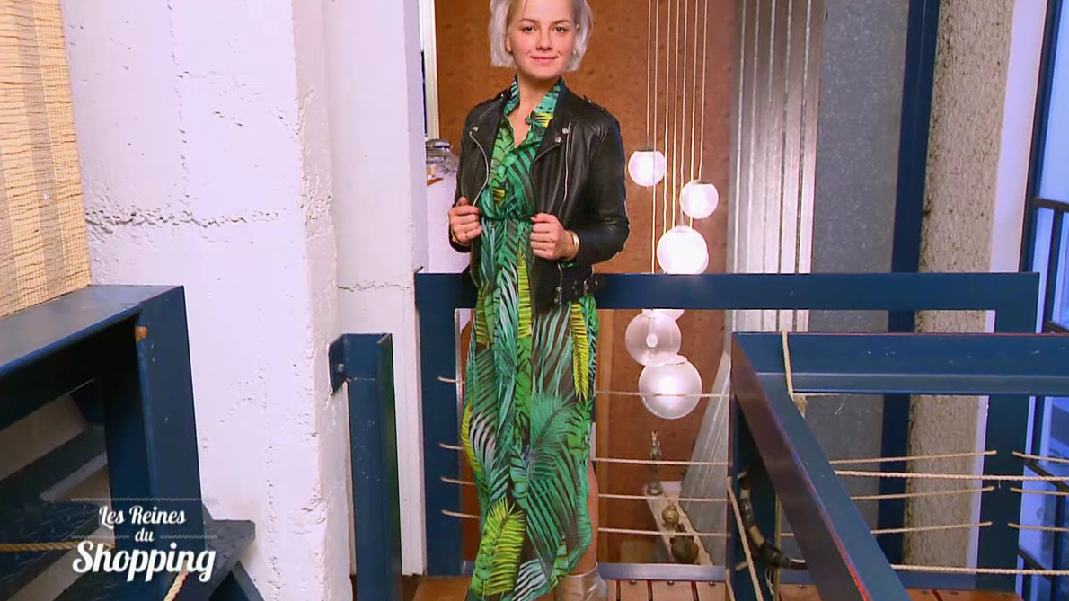 J2 : Irrésistible avec un imprimé fleuri