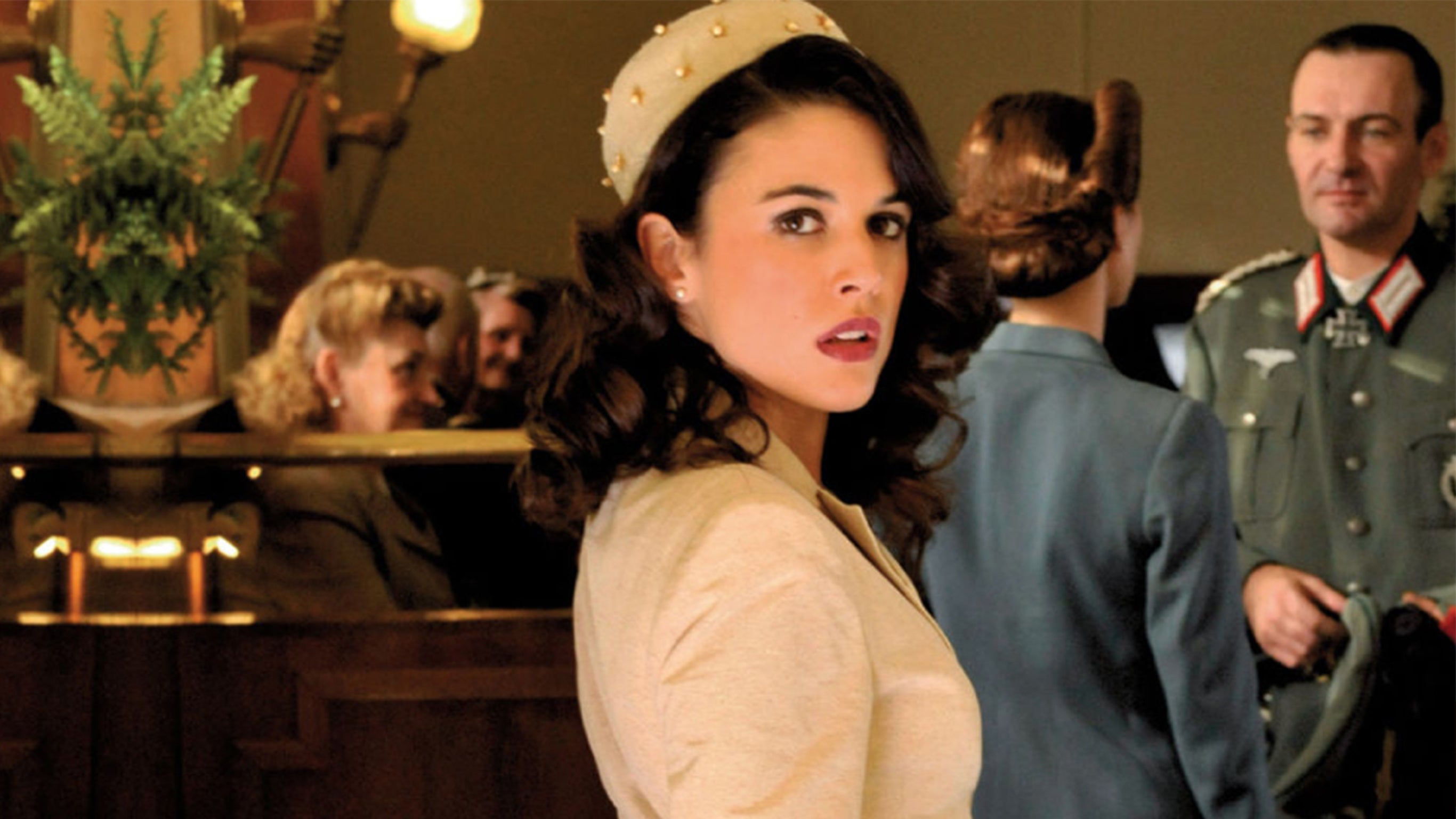 Öltések közt az idő