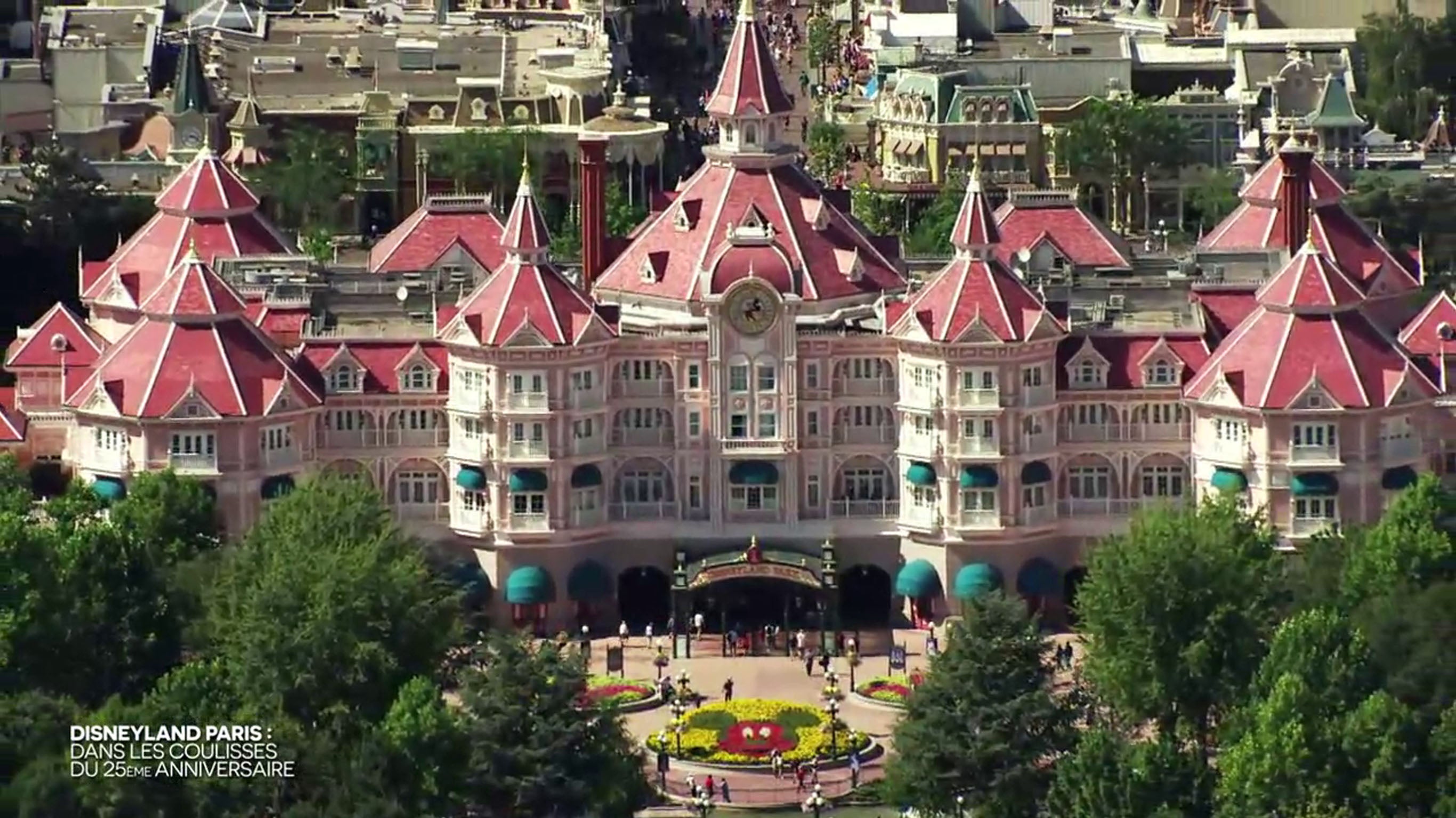 Disneyland Paris : dans les coulisses...