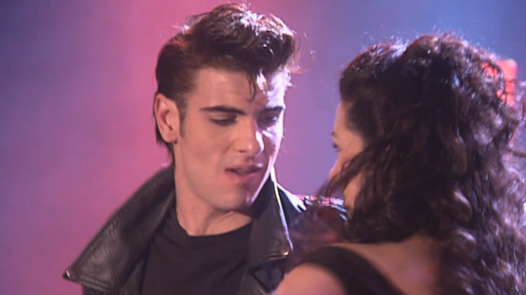 S1 E6 - Les flèches de Cupidon