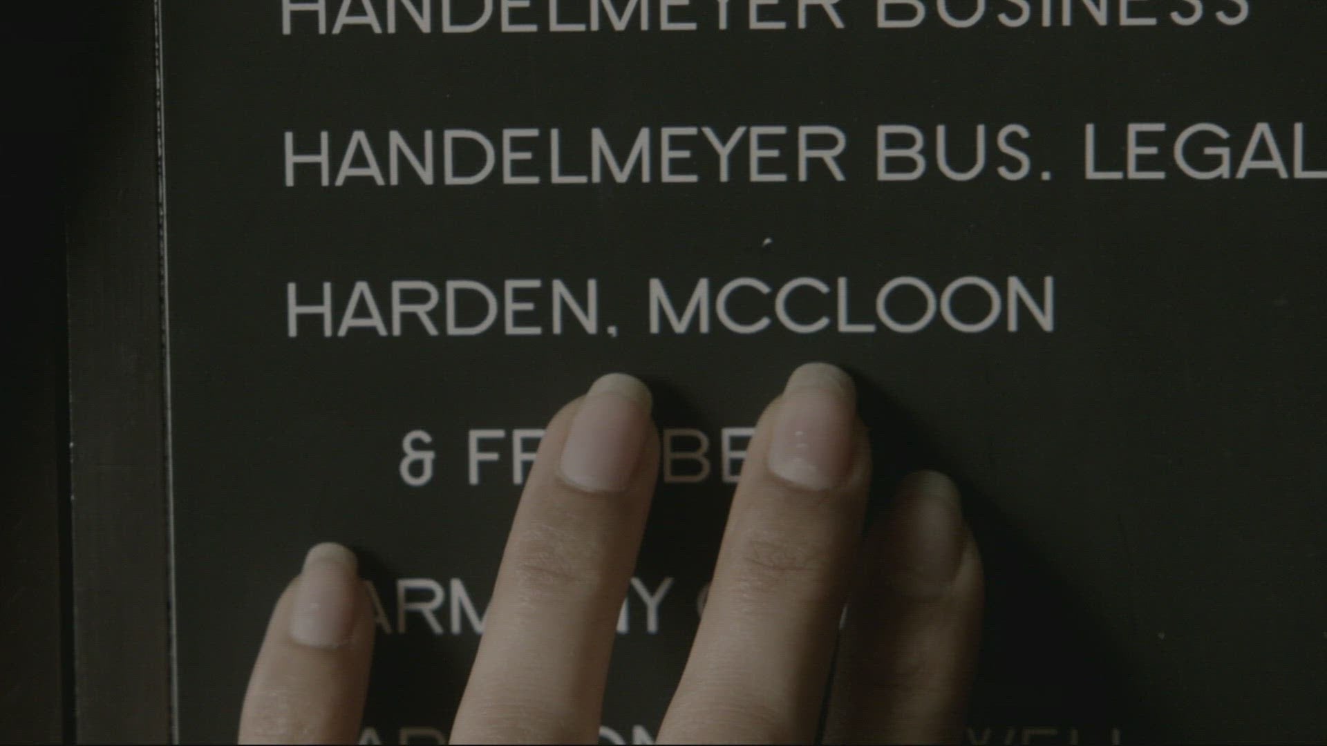 S1 E4 - Un soupçon de corruption...