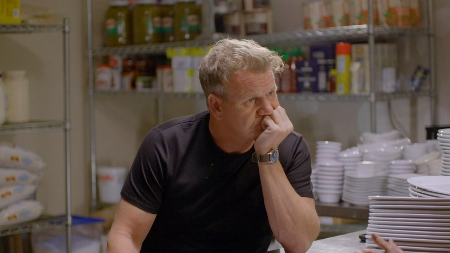 Le Caneda's white rooster