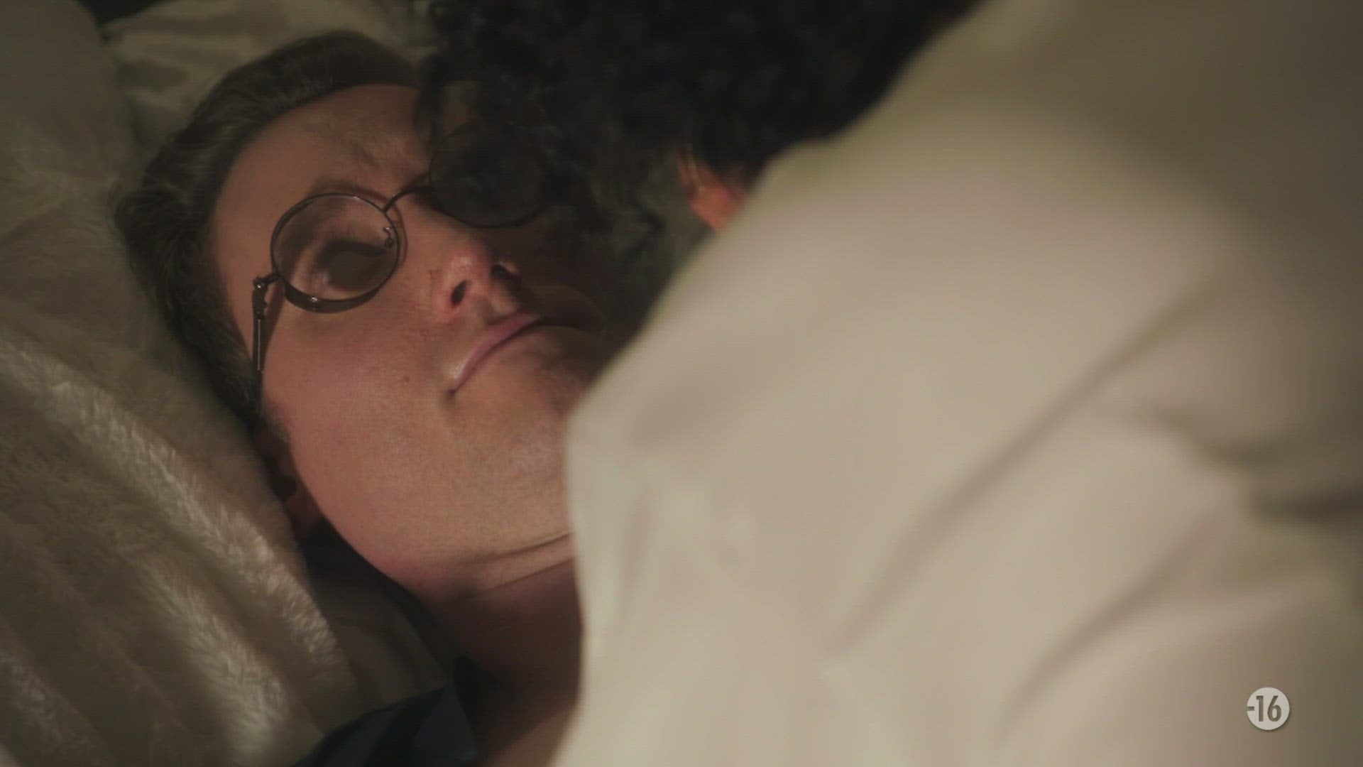 S3 E4 - Mélopée macabre / Le collecteur