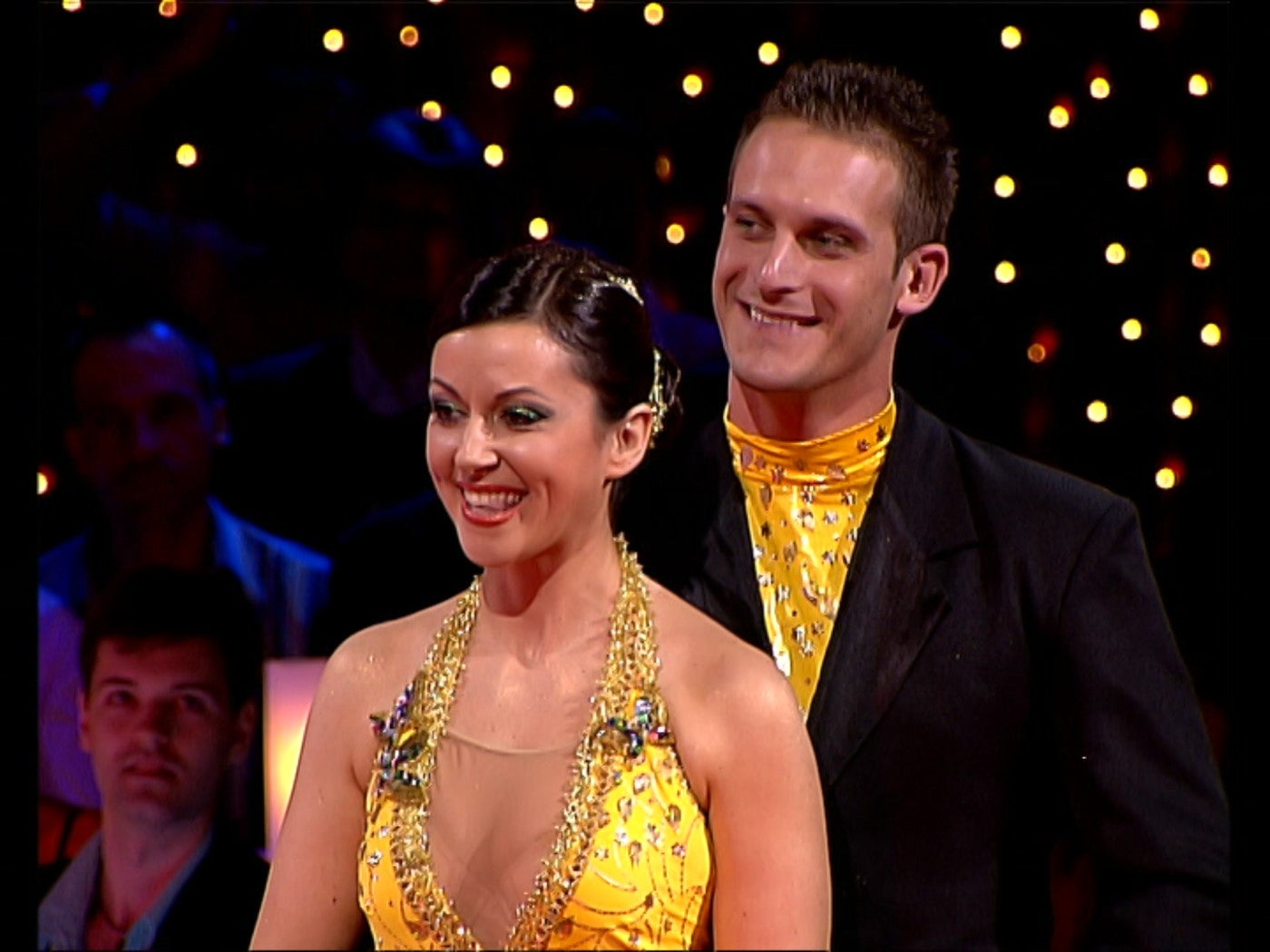 Szombat Esti Láz 1. évad 1. rész