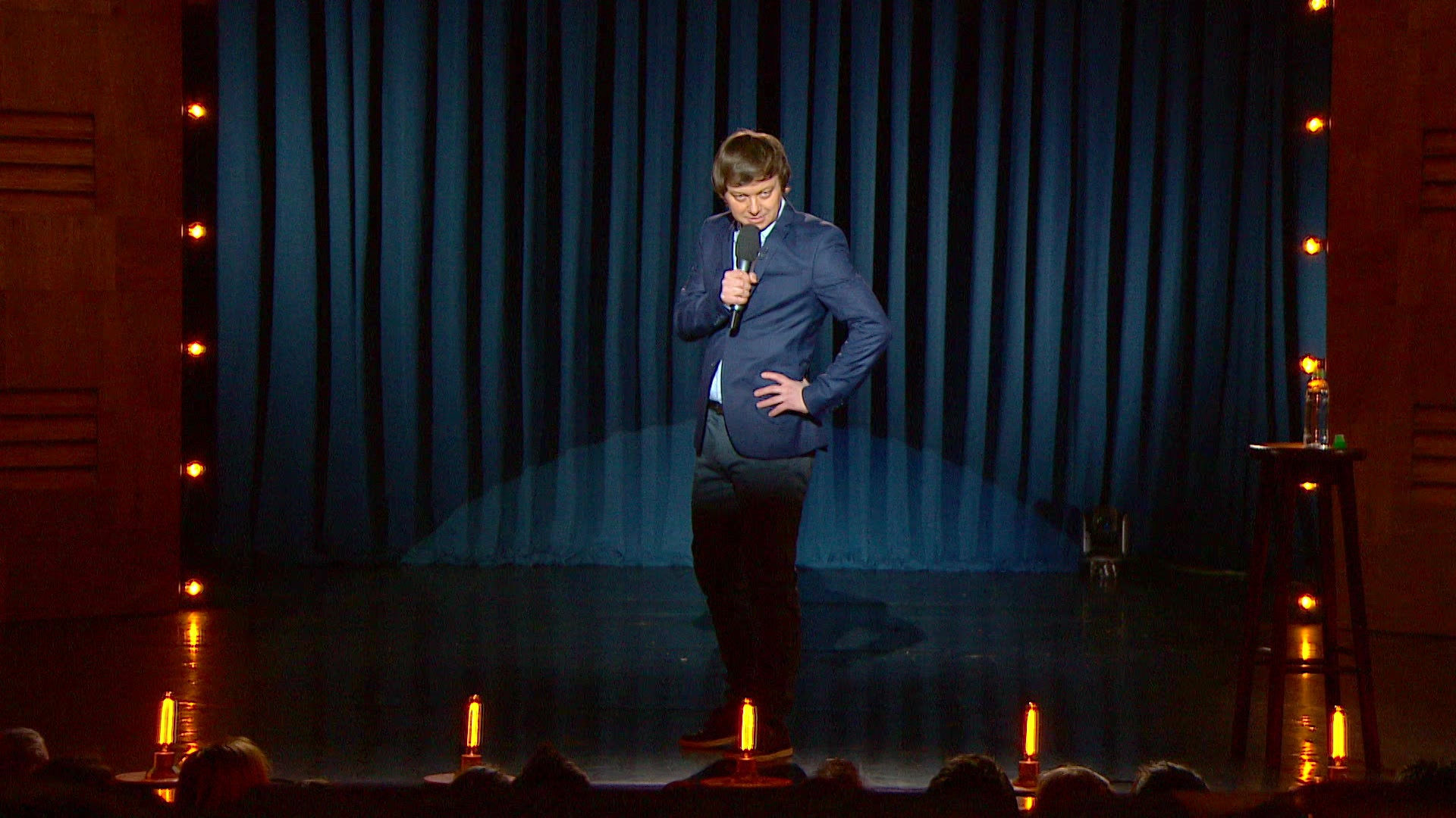 Édeshármasban - Szomszédnéni Produkciós Iroda