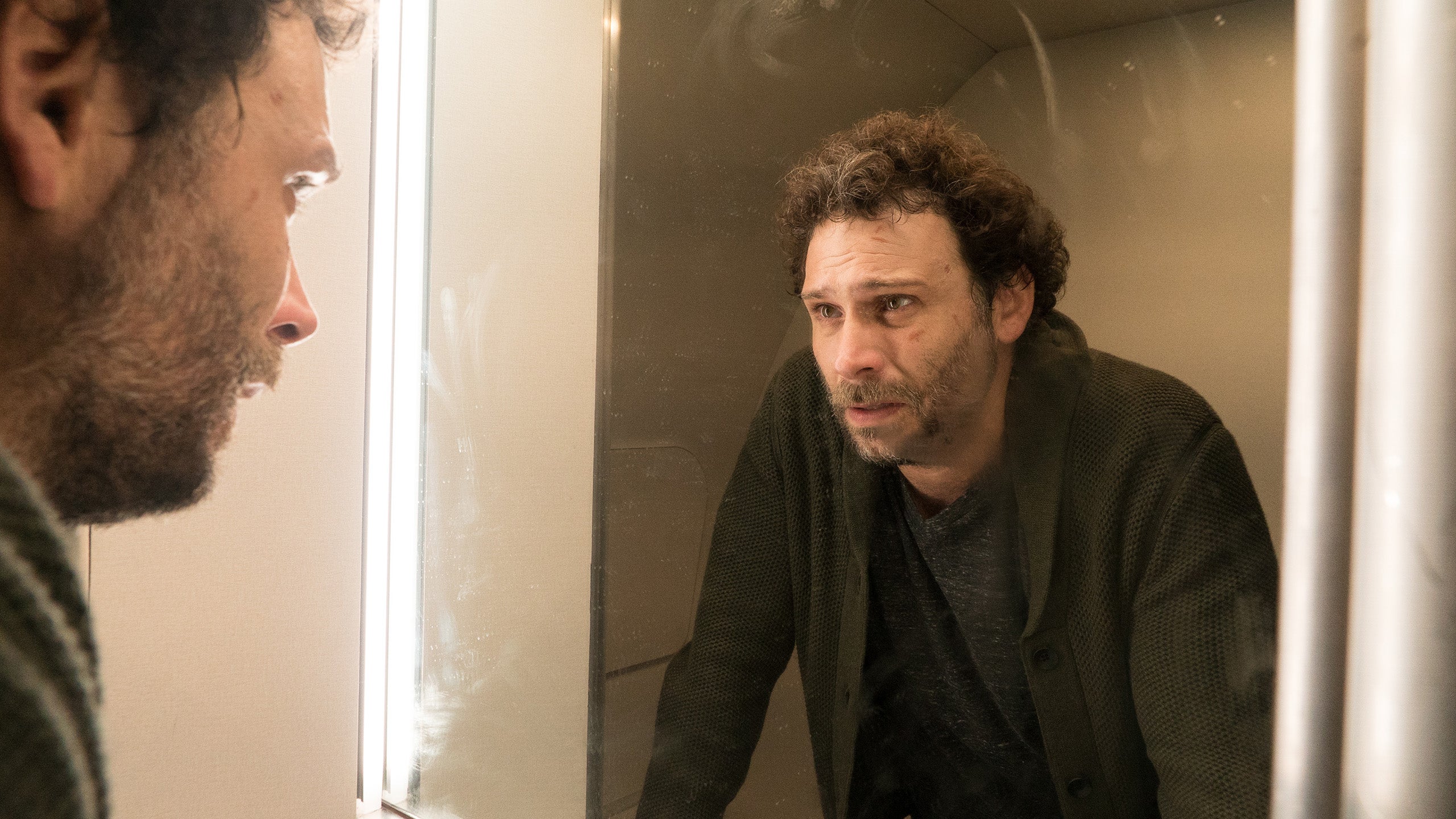 1. évad 4. rész | Két zsebkendő