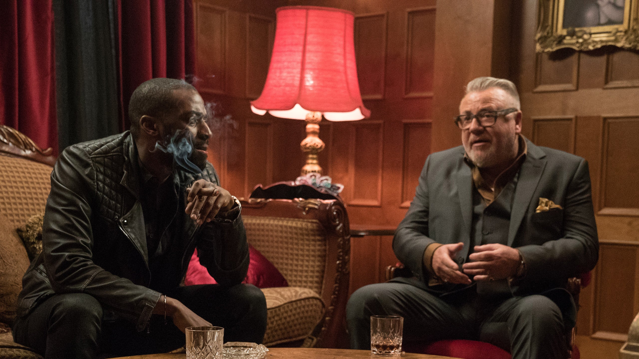 2. évad 2. rész | Nem válik vízzé