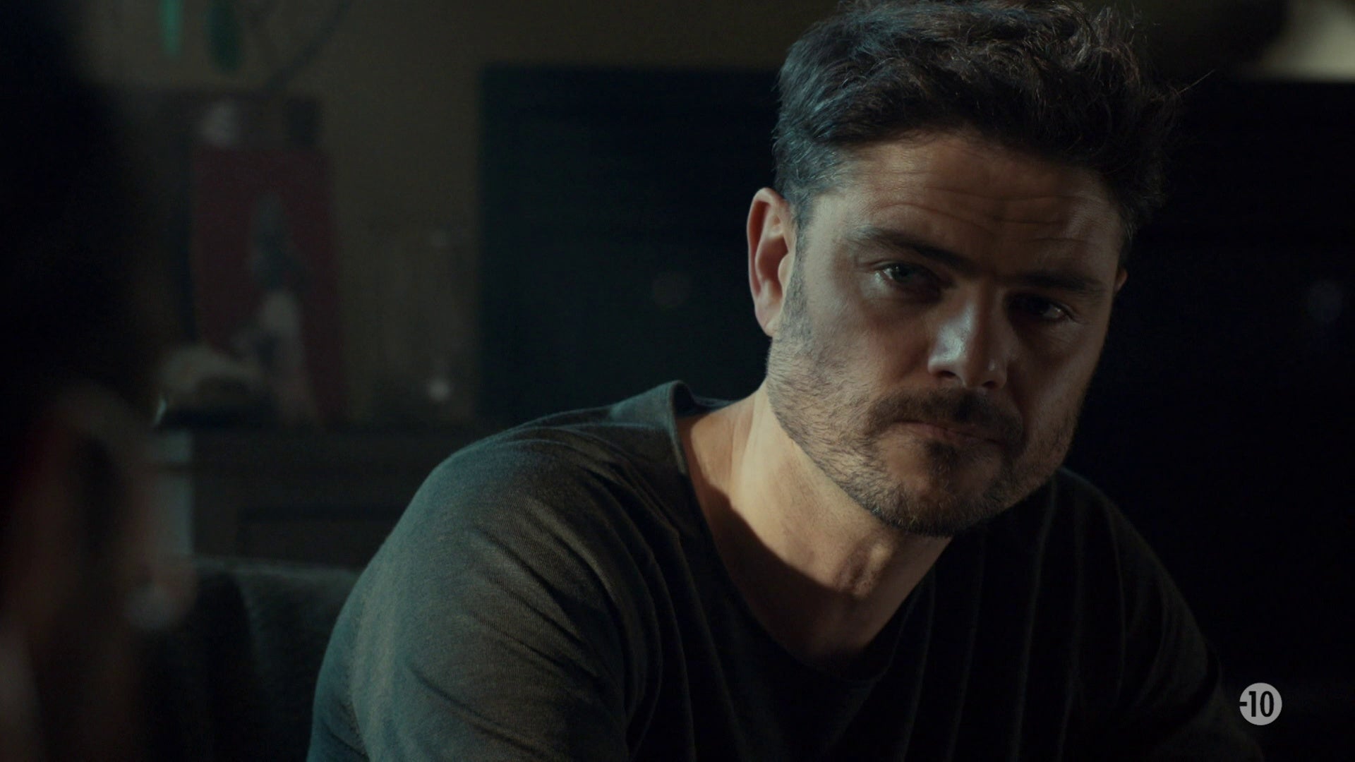 S1 E4 - Élevée par des loups