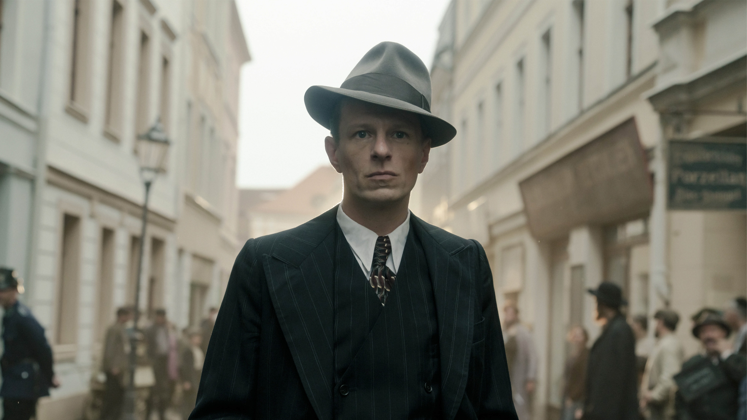 1. évad 1. rész | Üdv Berlinben!