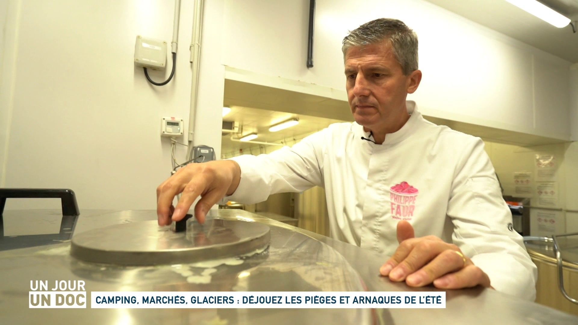 Campings, marchés, glaciers: déjouez les pièges et arnaques de l'été (2/2)