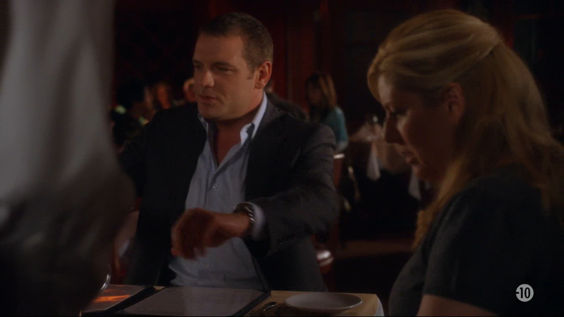 S6 E5 - Un seul être vous manque...