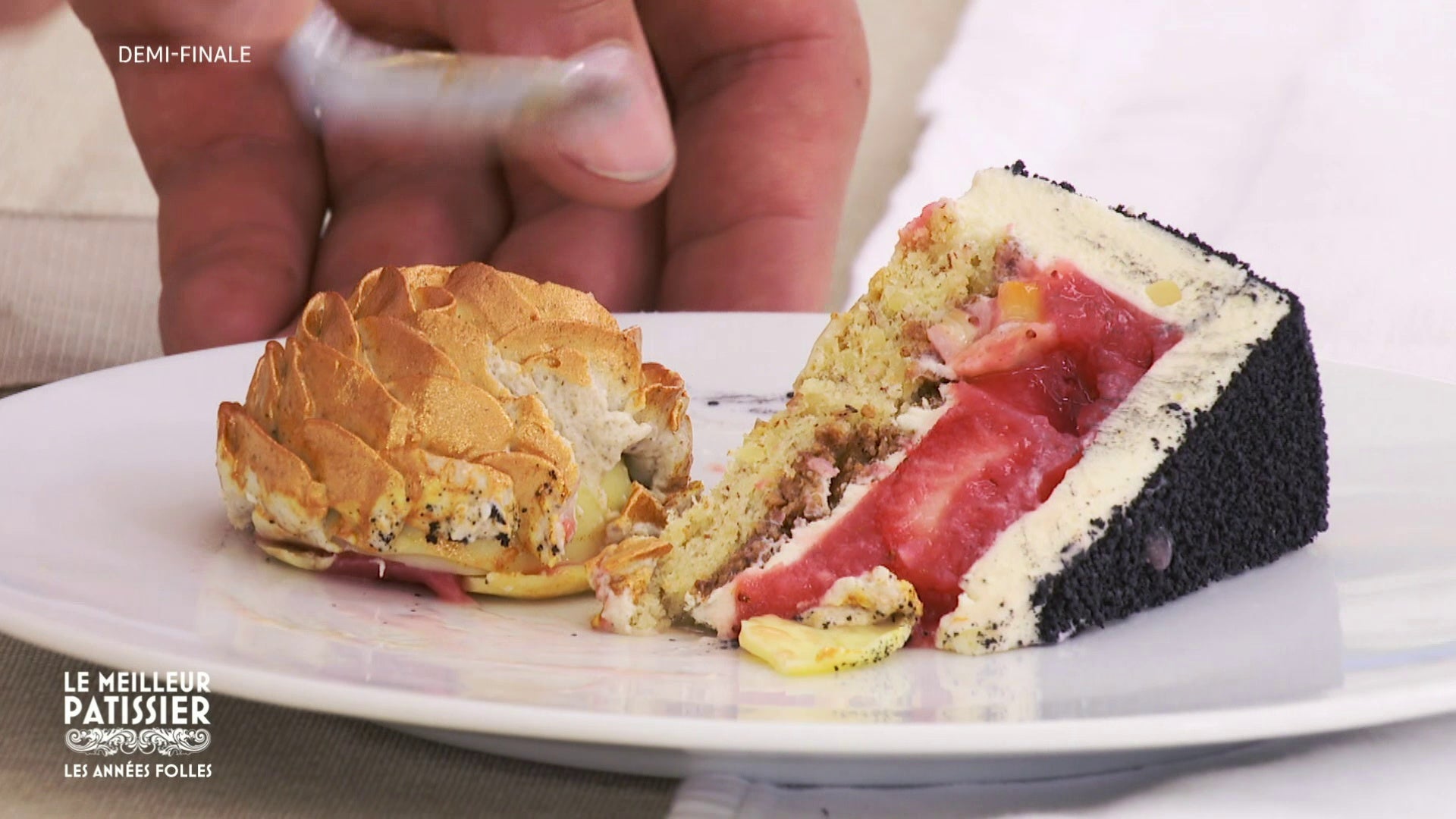 Le meilleur pâtissier S12 E13 La folle demifinale (2/2) 06122023