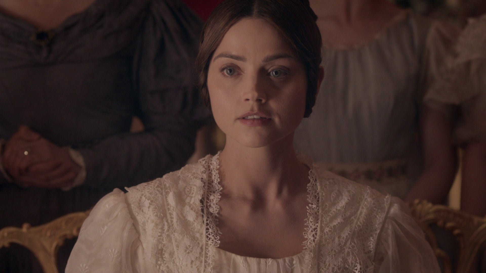 S1 E2 - Les dames de compagnie