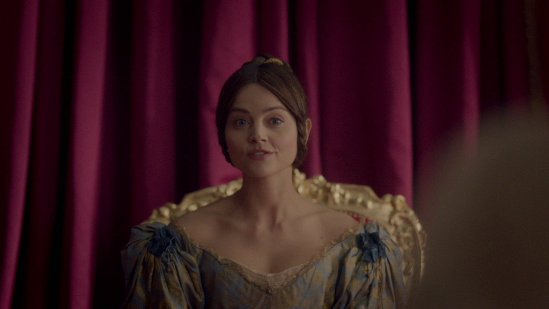 S1 E1 - La poupée n°123