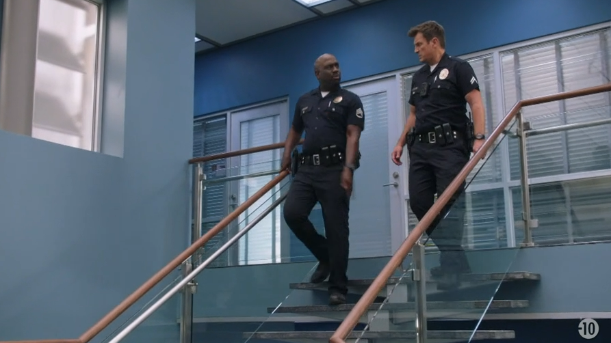 S3 E3 - Ici et d'ailleurs