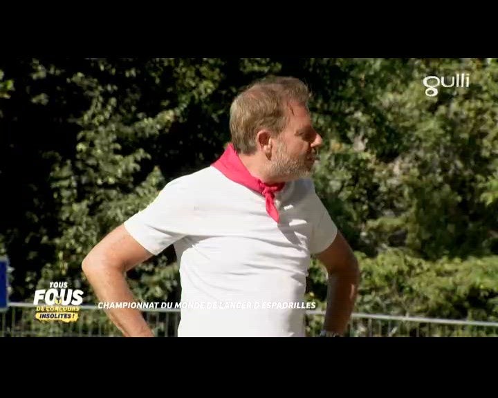 Championnat de France d'Air Guitar / Course de caisses à savon / Championnat du monde de lancer d'espadrilles