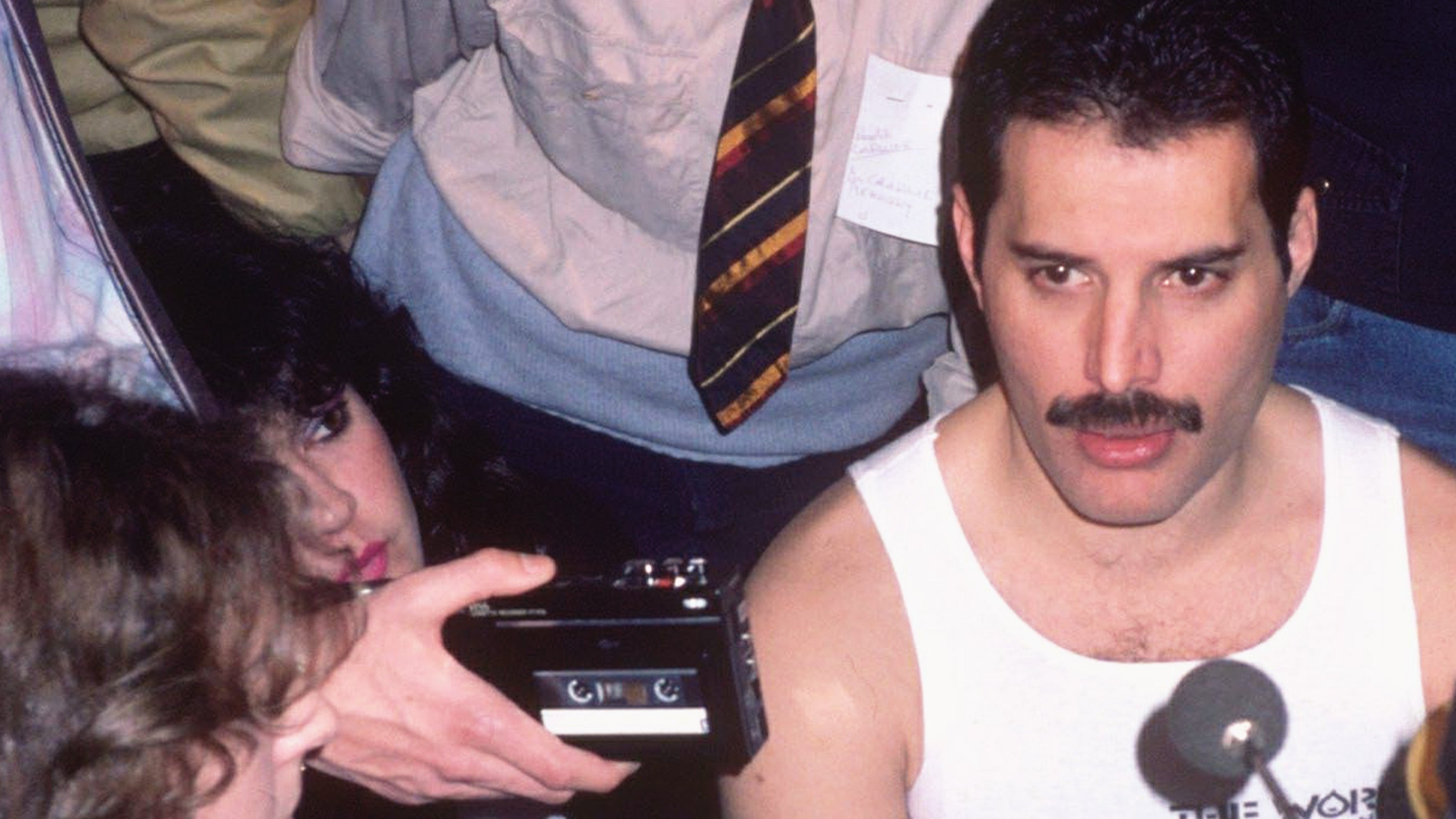 Freddie Mercury : the great pretender