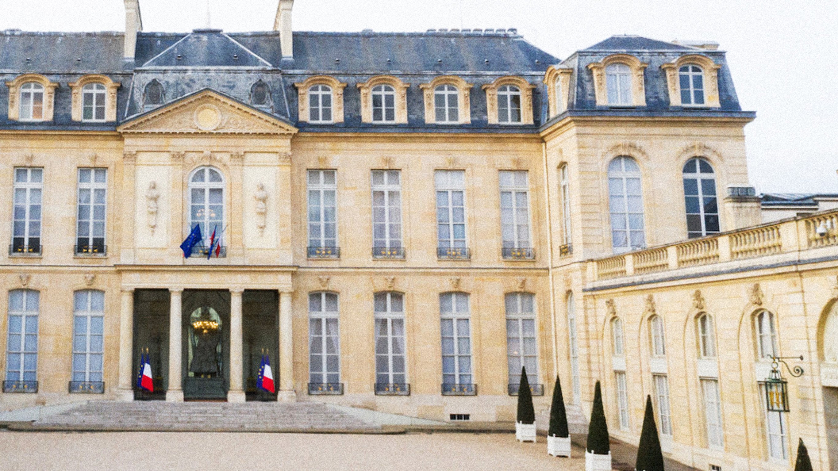 Gauche caviar, son univers impitoyable