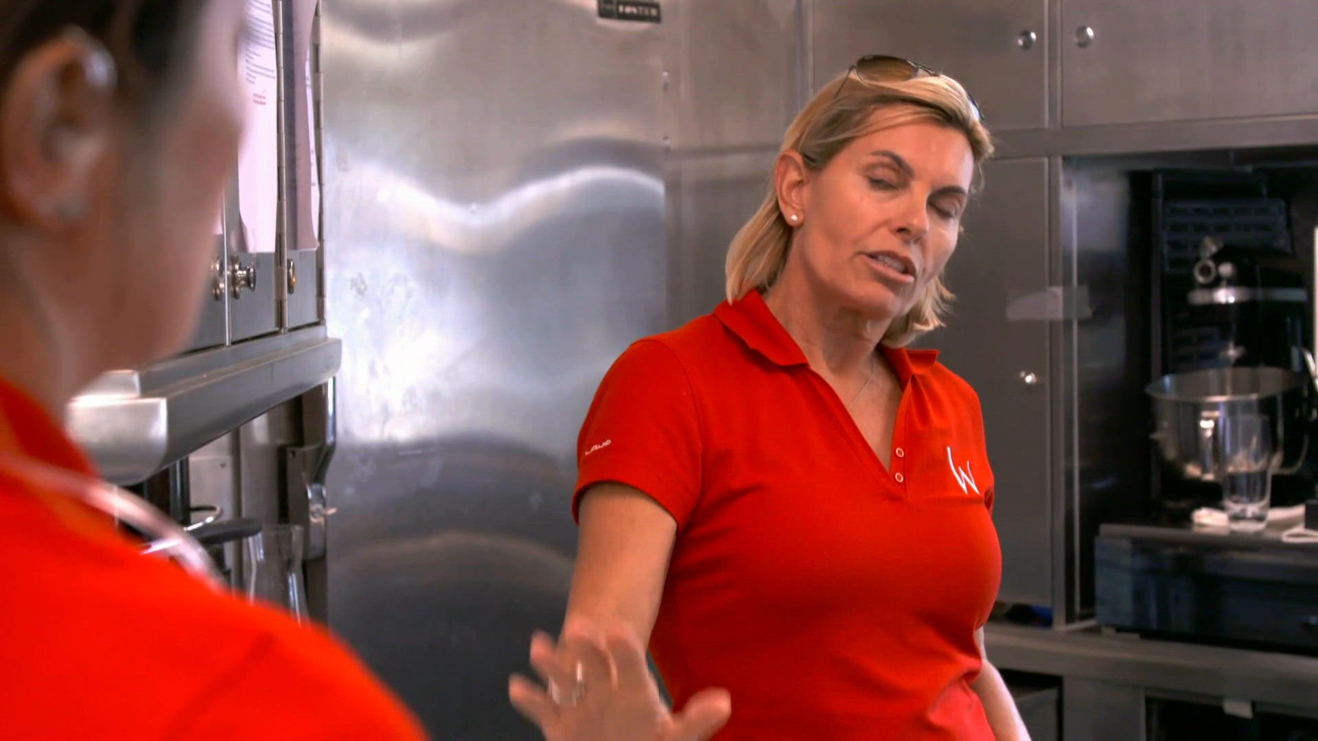 S5 E8 - Lève-toi mais ne brille pas