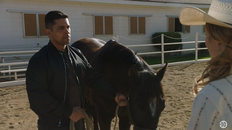 S21 E9 - À la texane