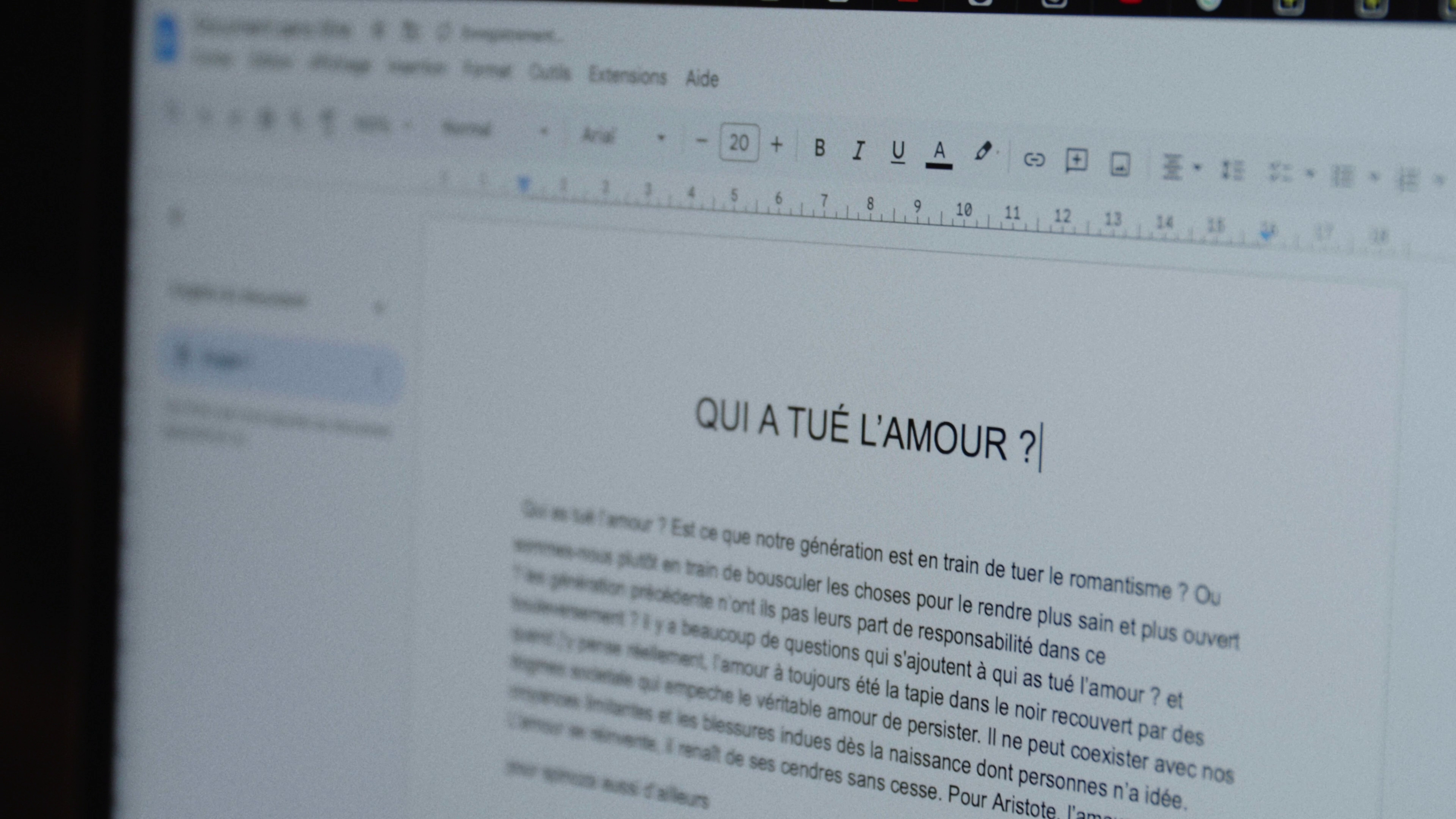 Qui a tué l’amour – Fanny VOLLE