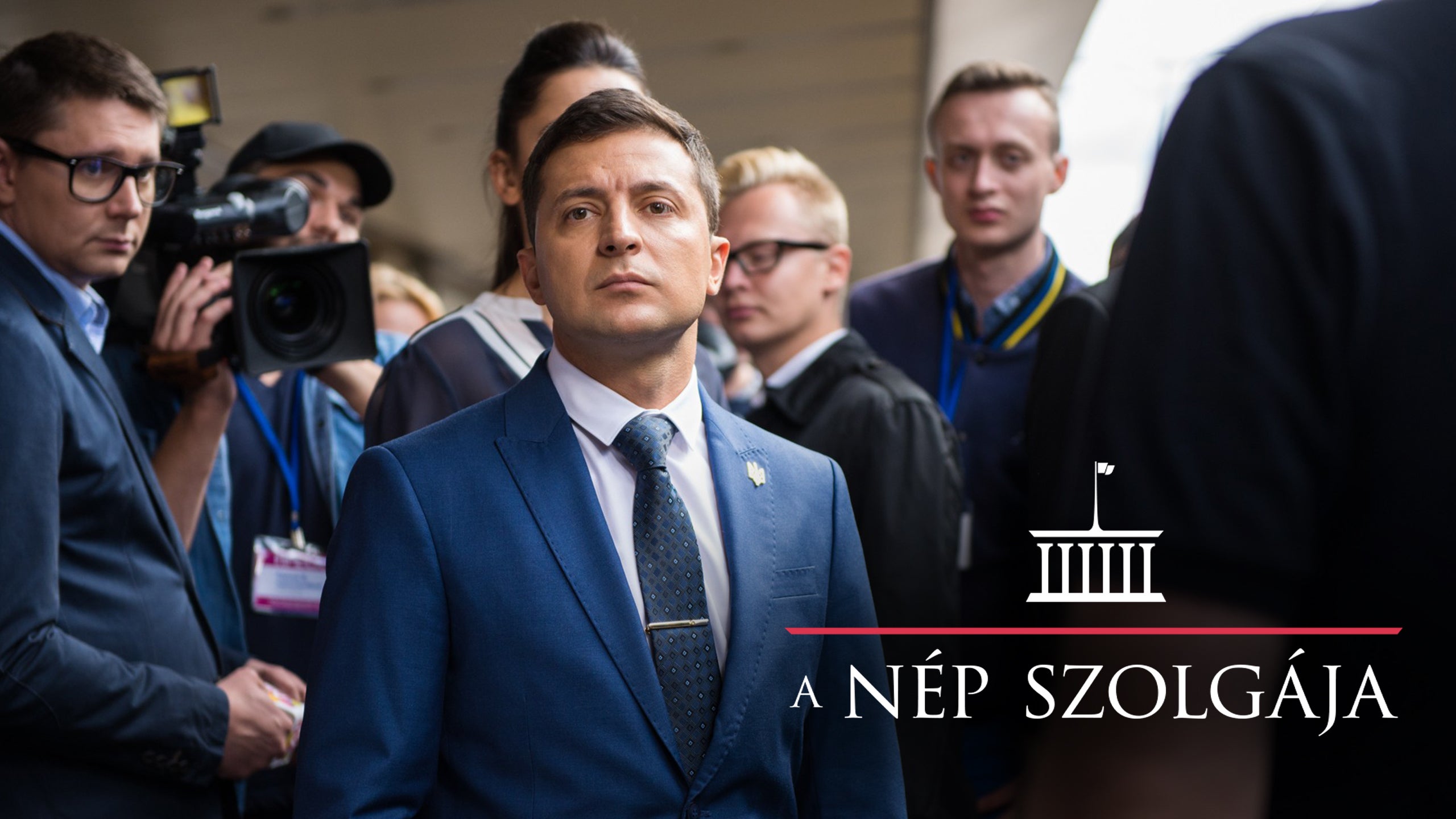 A politikusok egymásnak esnek | Részlet