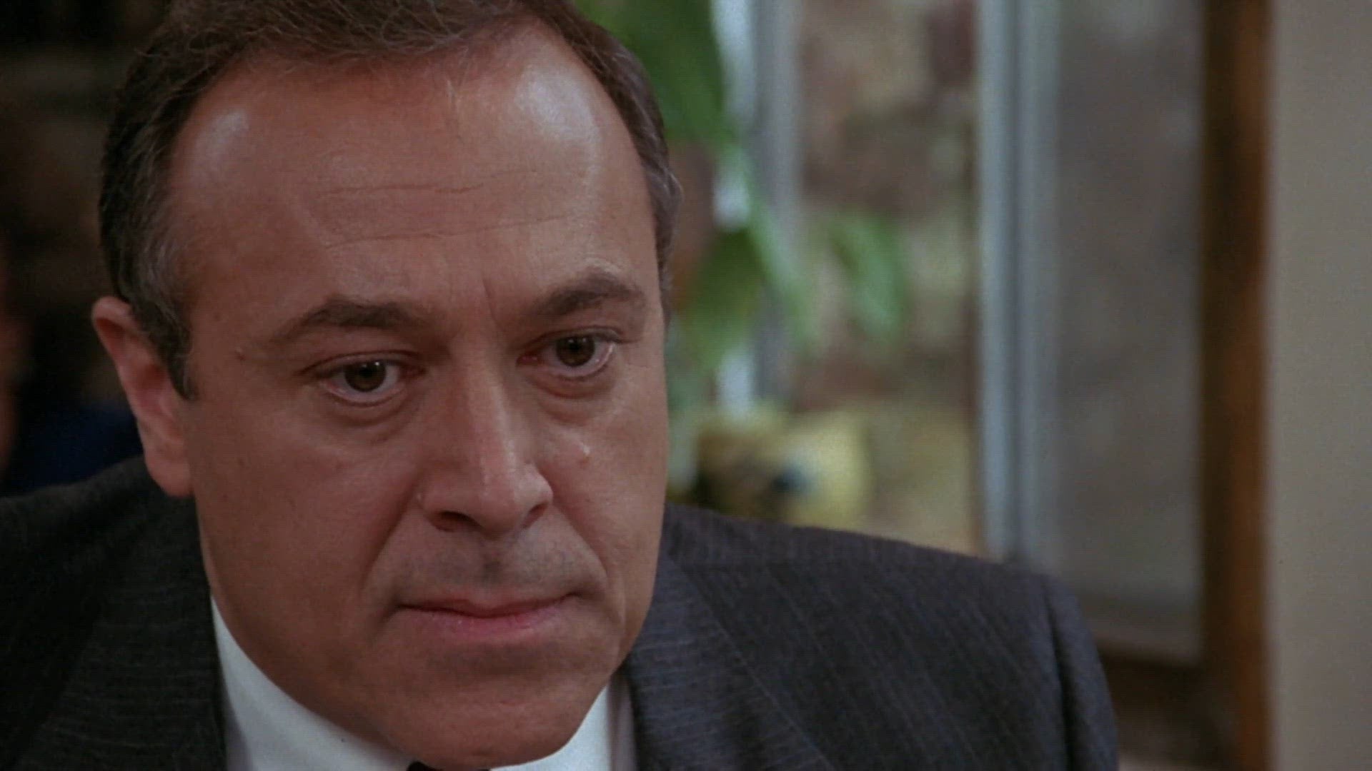 S4 E22 - La mission de la paix