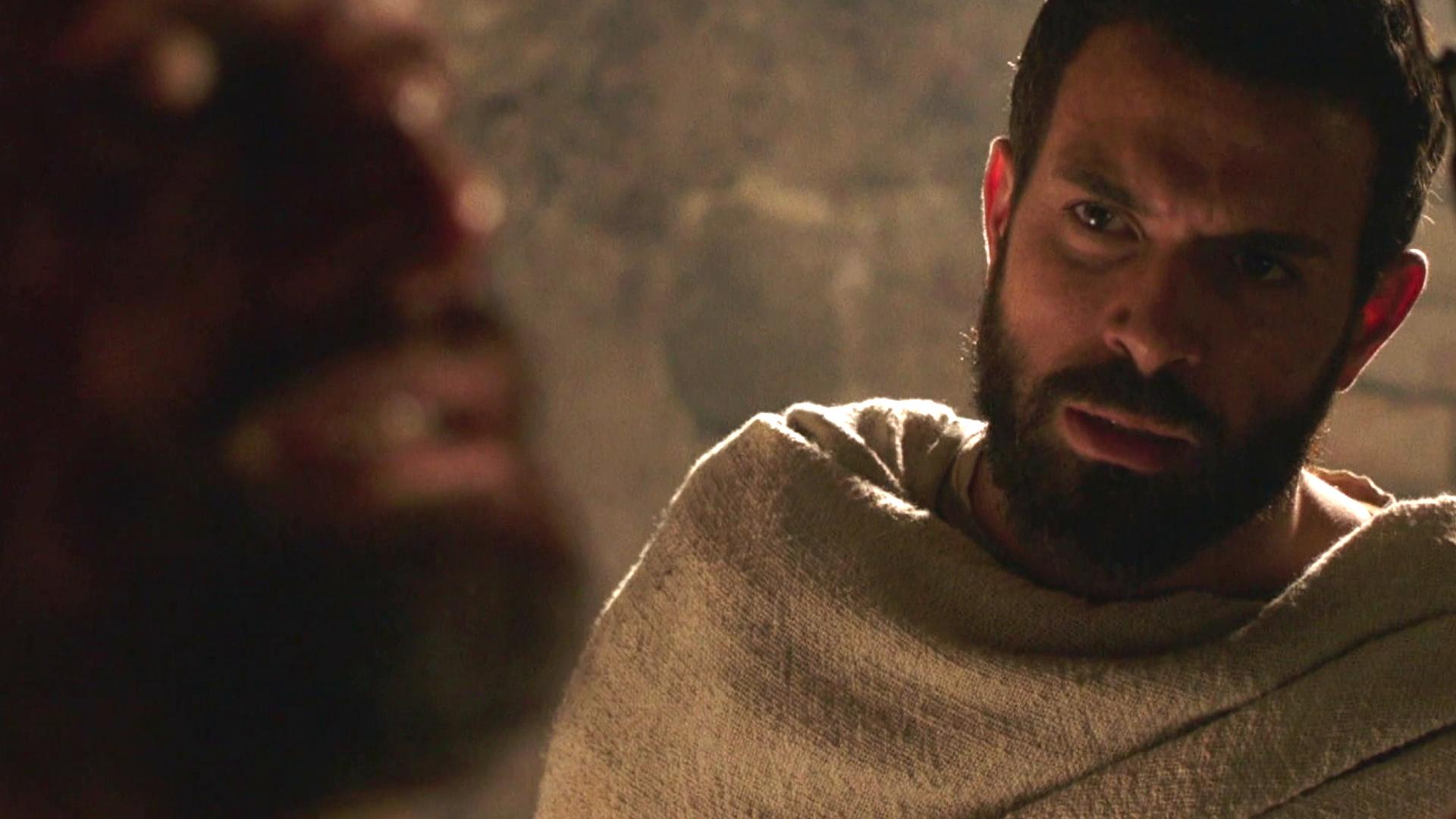 S1 E5 - Des coups durs chasseront le péché