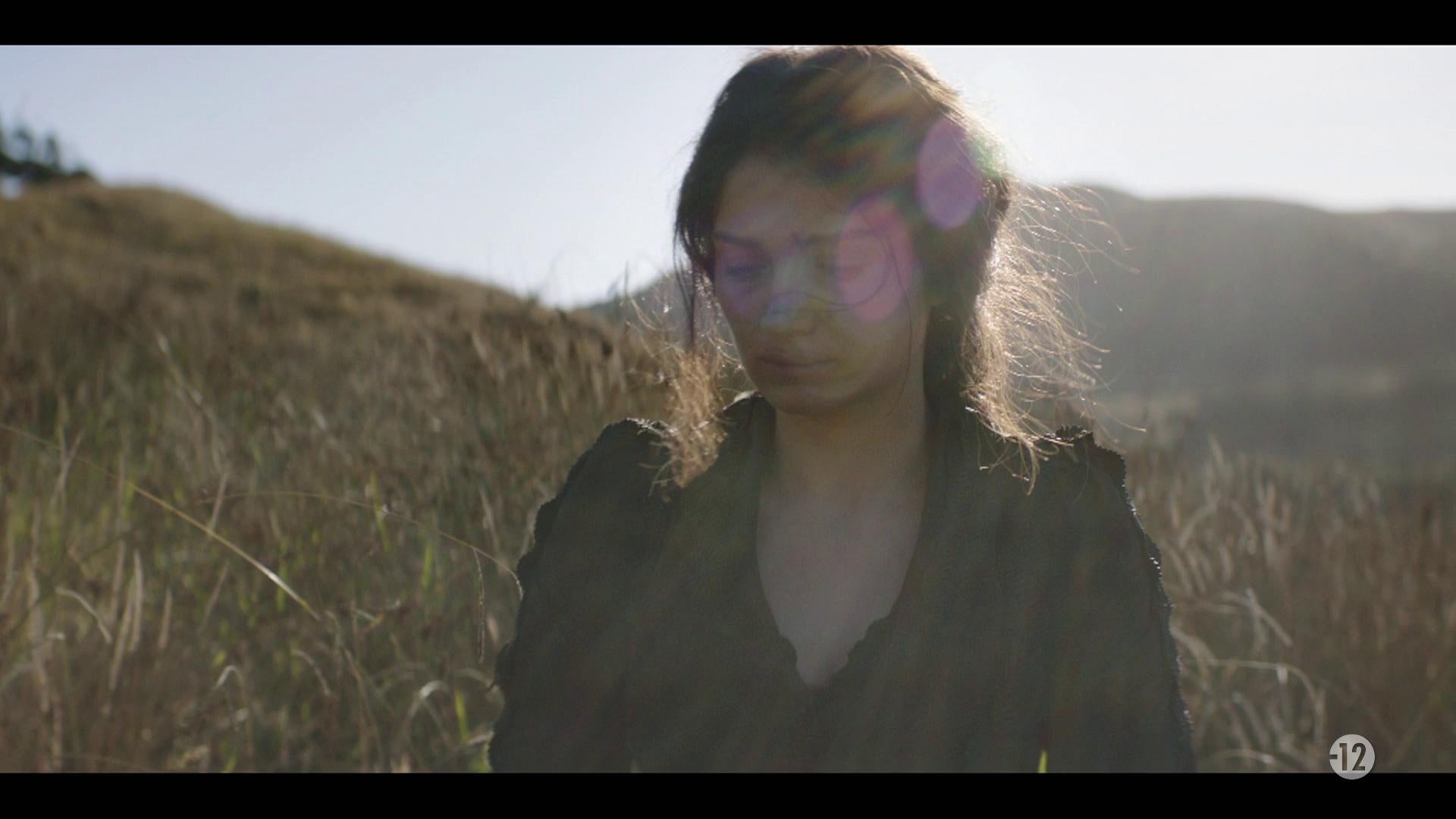 S1 E3 - The Luminaries