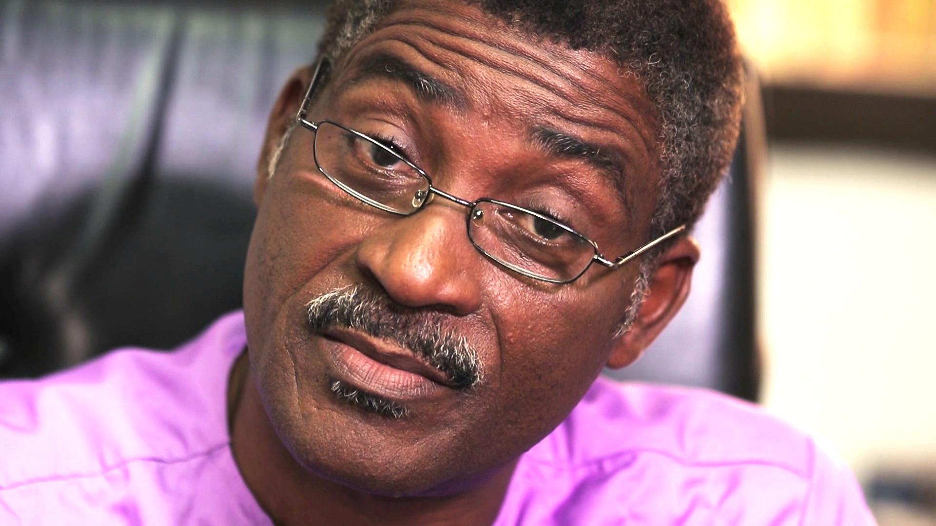 S1 E1 - La clinique Cina Diallo