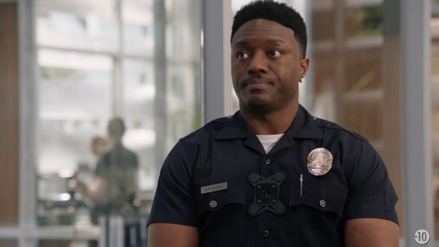 S6 E7 - Cherche nounou désespérément