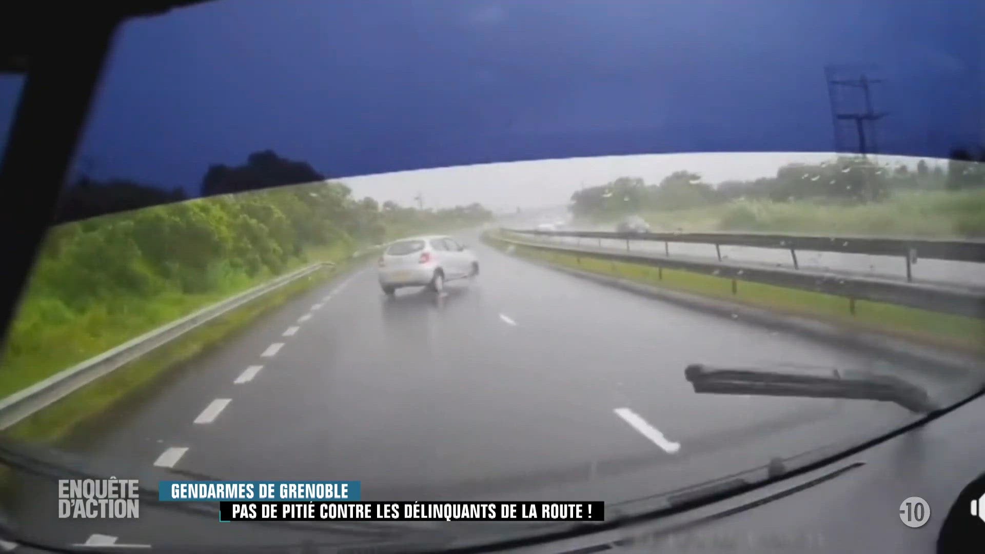 Gendarmes de Grenoble : pas de pitié contre les délinquants de la route !