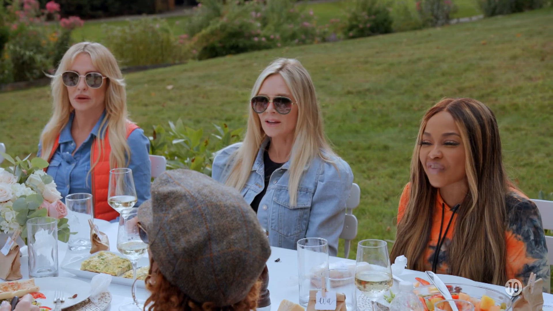 S2 E7 - Ce n'est qu'un au revoir