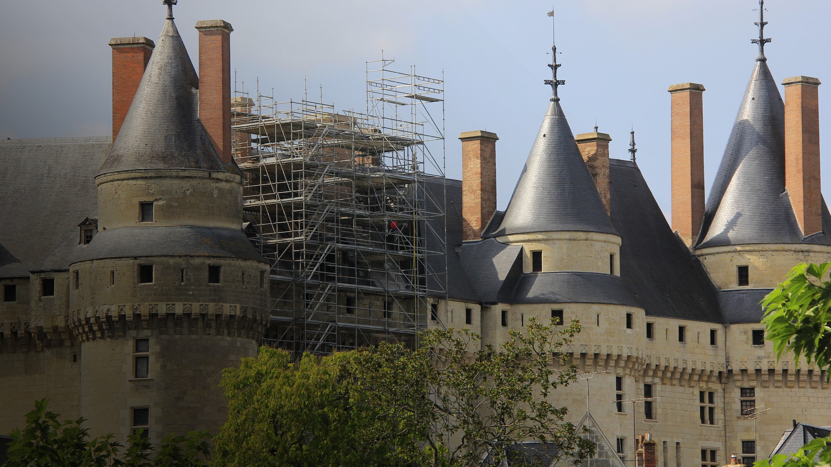 Château, maison, moulin : en famille, ils rénovent des trésors oubliés