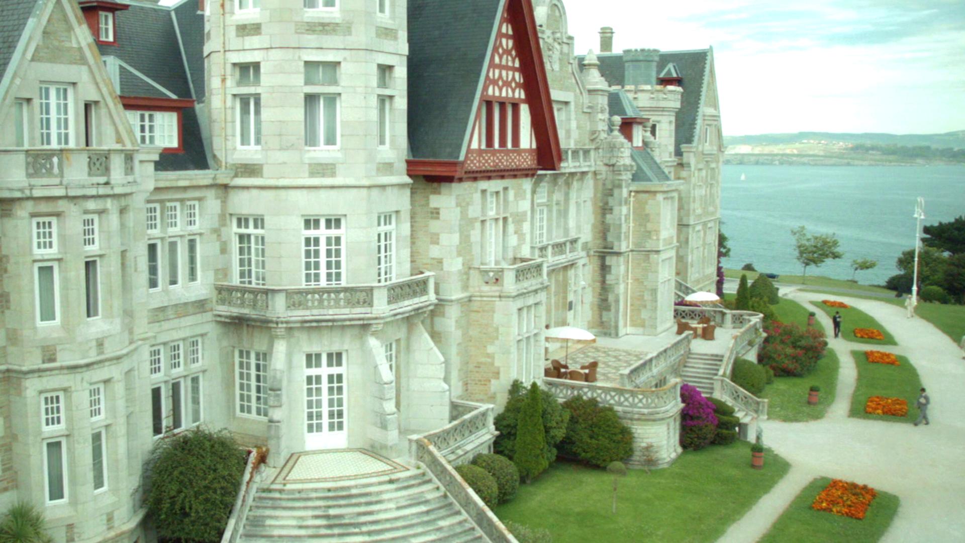 S3 E3 - Enquête sous hypnose