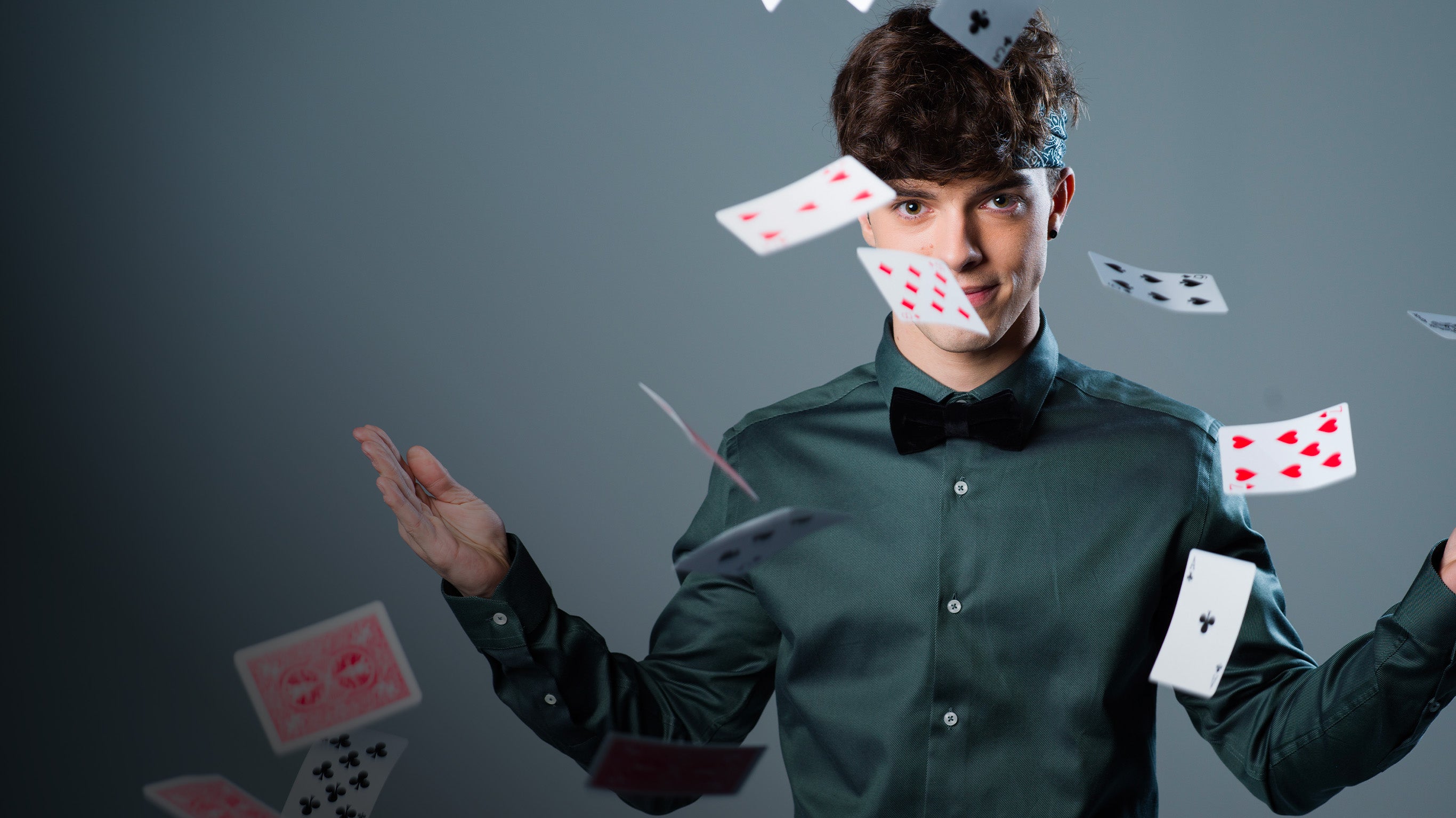 Donovan magicien bluffe les stars (1/6)