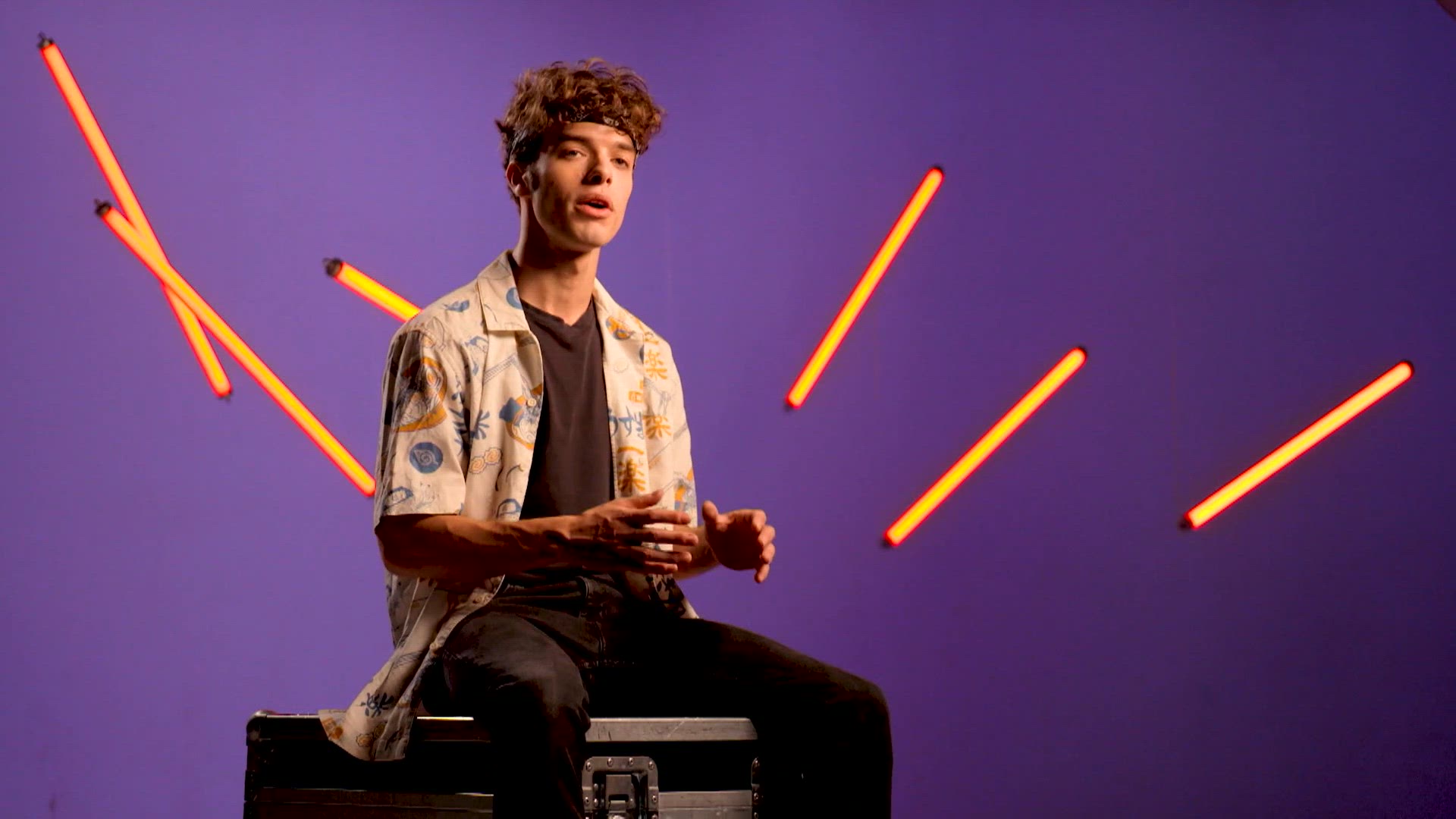 Donovan magicien bluffe les stars (3/6)