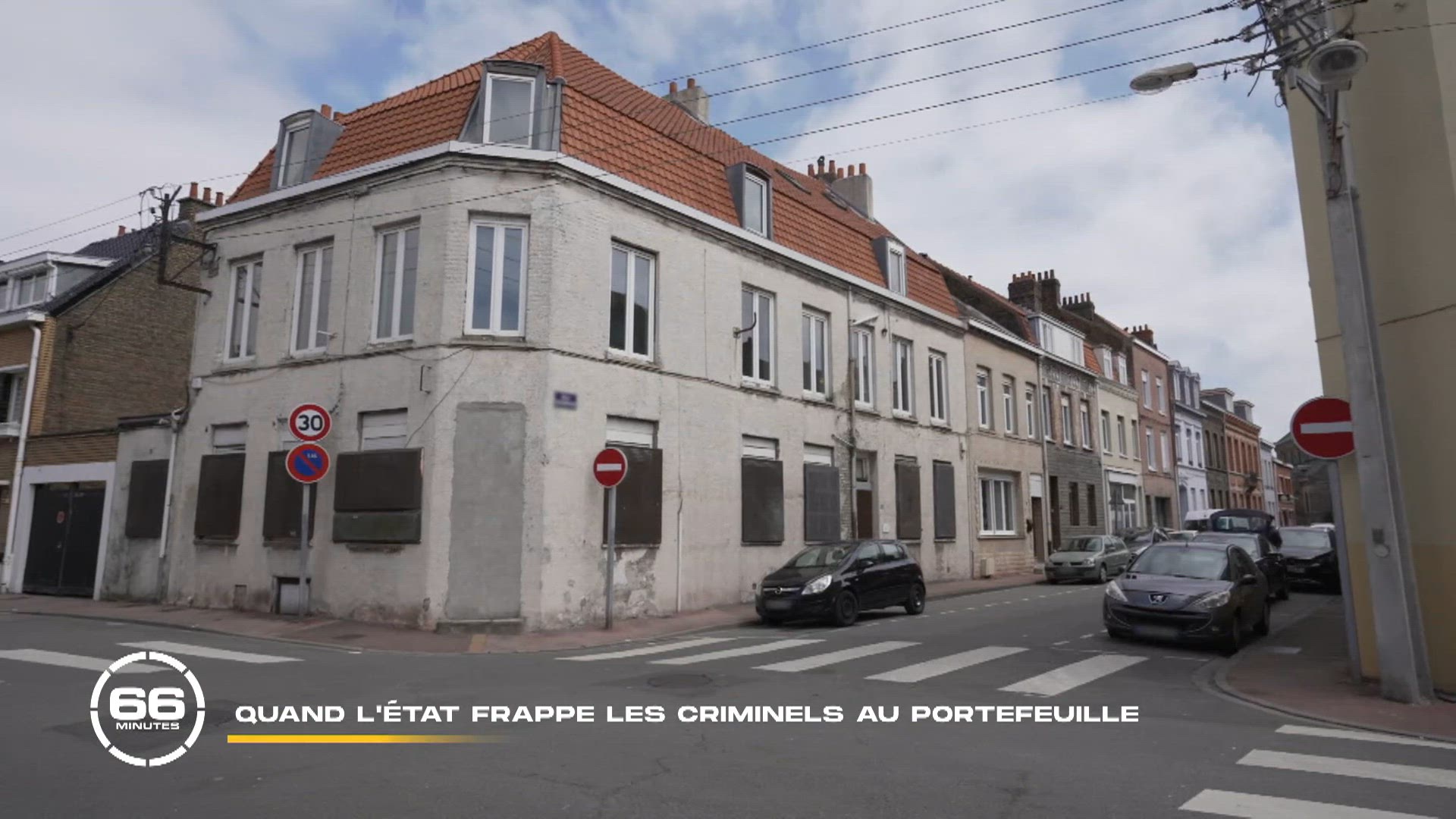 Quand l’état frappe les criminels au portefeuille / Tupperware : le grand retour d’une marque culte / Le Ch’ti Roi des paninis en Inde / Cagnottes solidaires : la générosité fait des miracles !