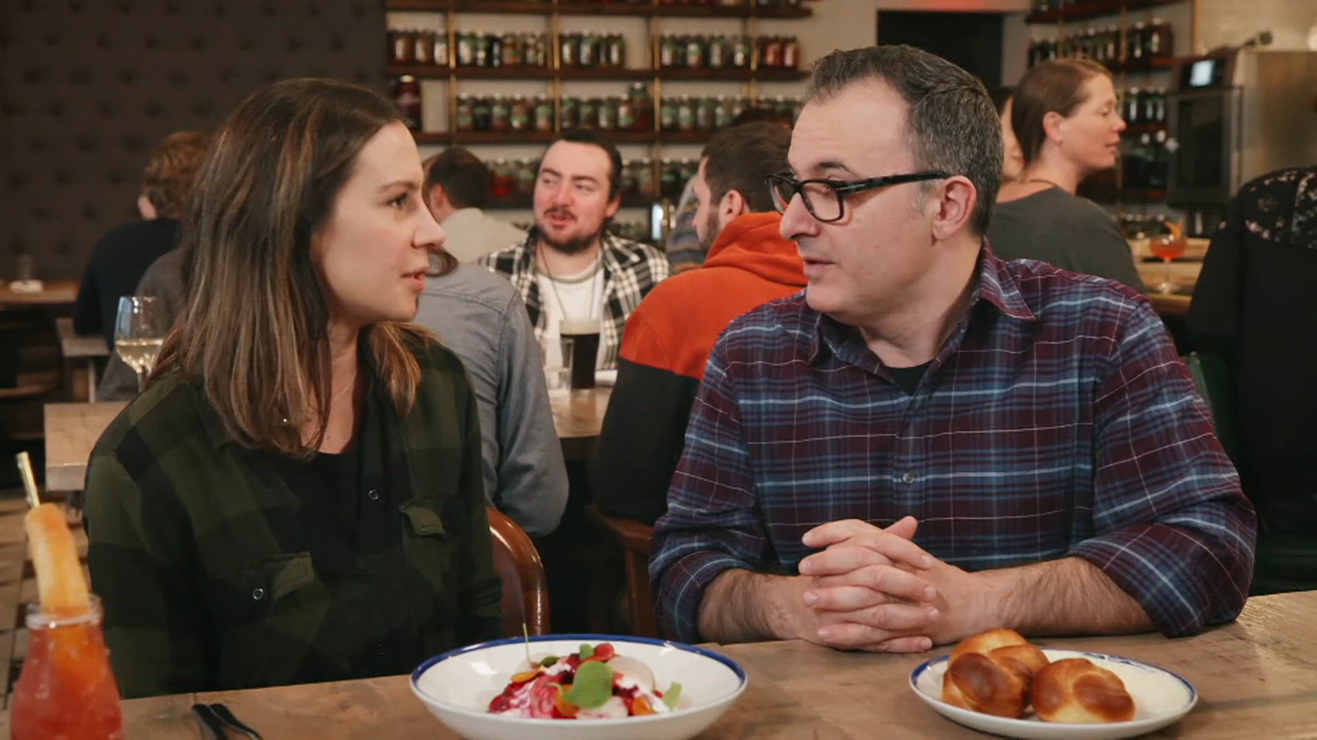 S1 E6 - Divines bouchées