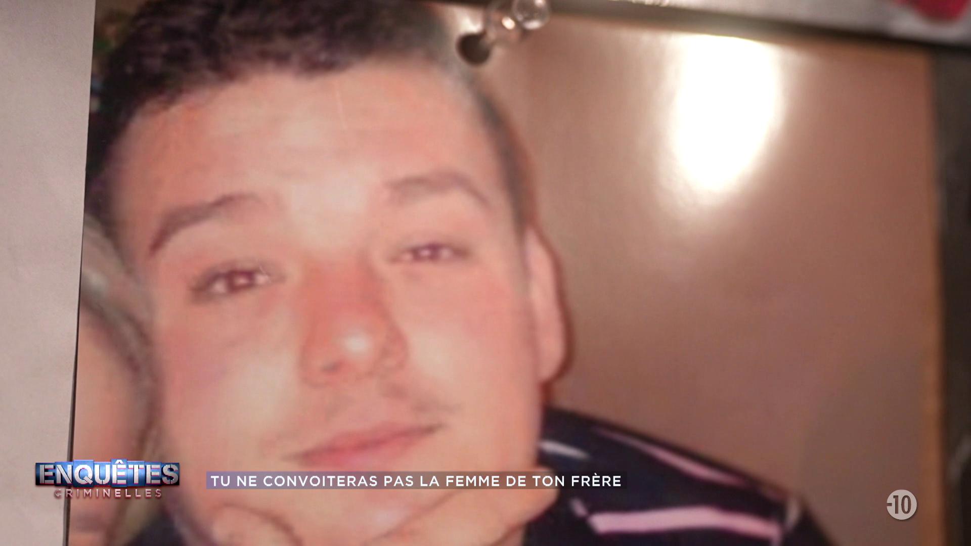 Elle accuse son père d’avoir tué sa mère (2/2)