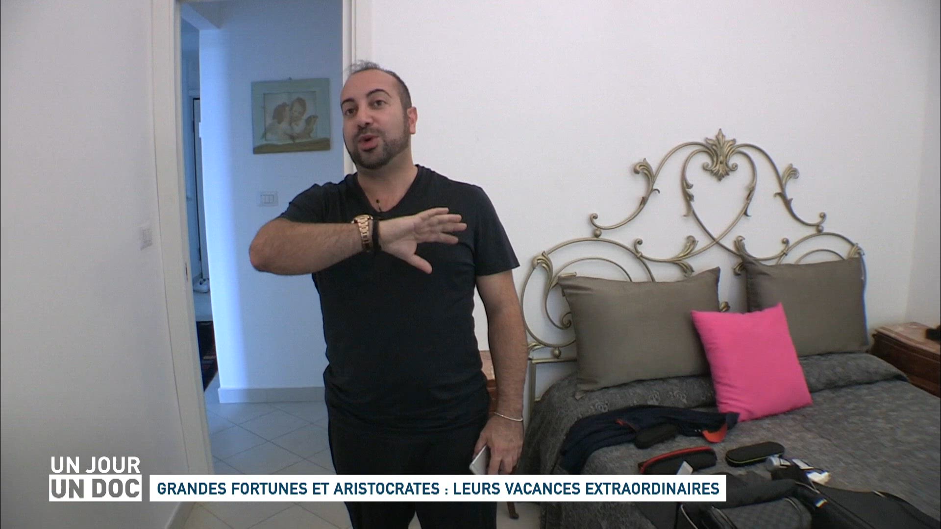 Grandes fortunes et aristocrates : leurs vacances extraordinaires (1/2)