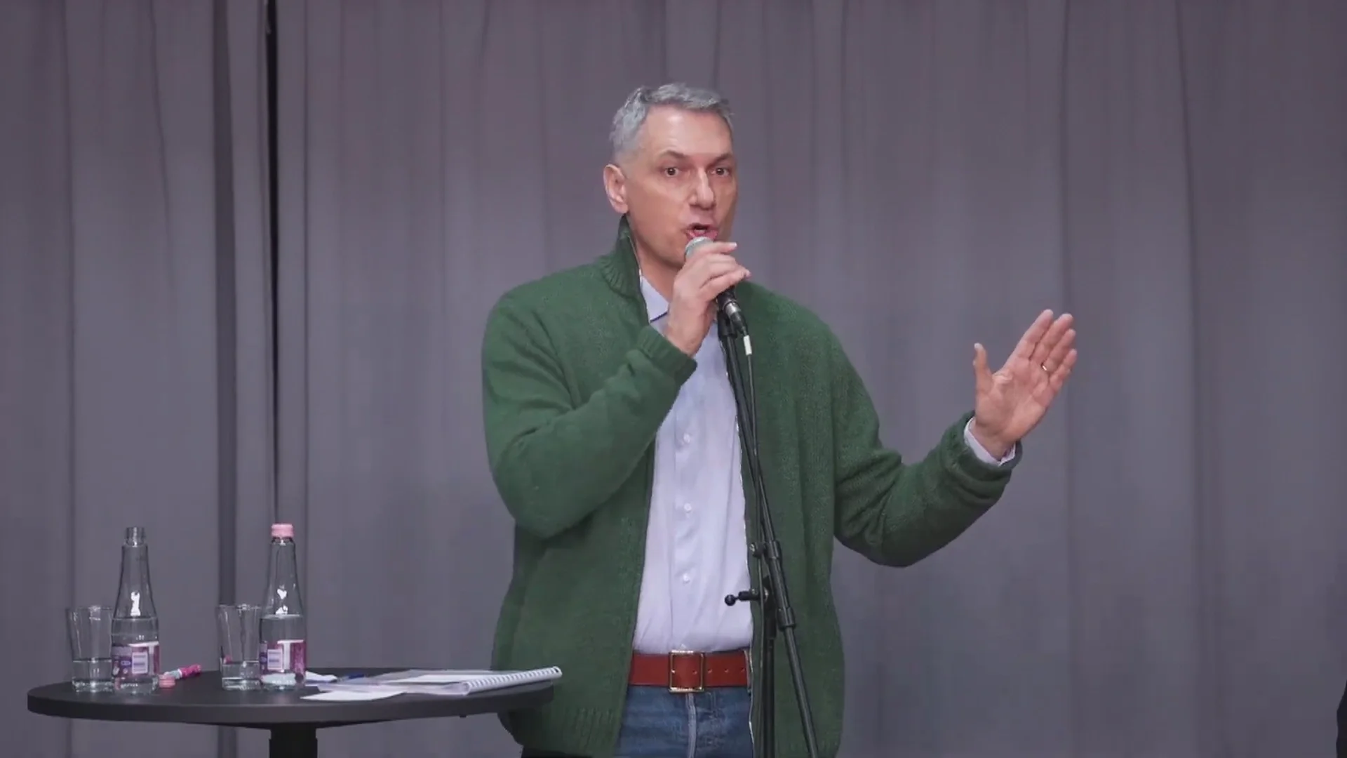 Házon kívül 2026-02-15