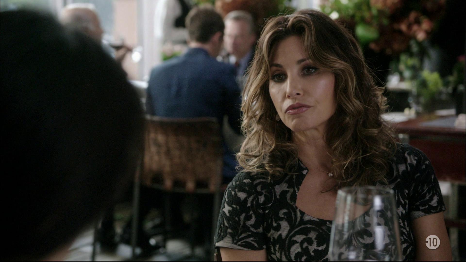 S3 E1 - Le crime parfait