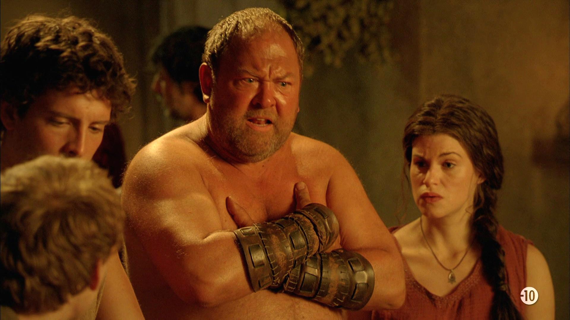 S1 E5 - Pieux mensonges