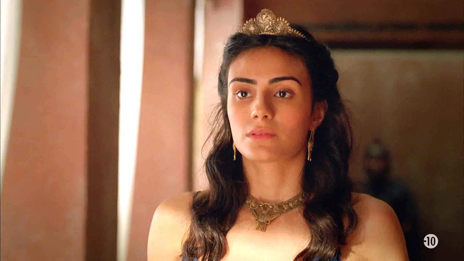 S1 E7 - Coup de canif dans le contrat