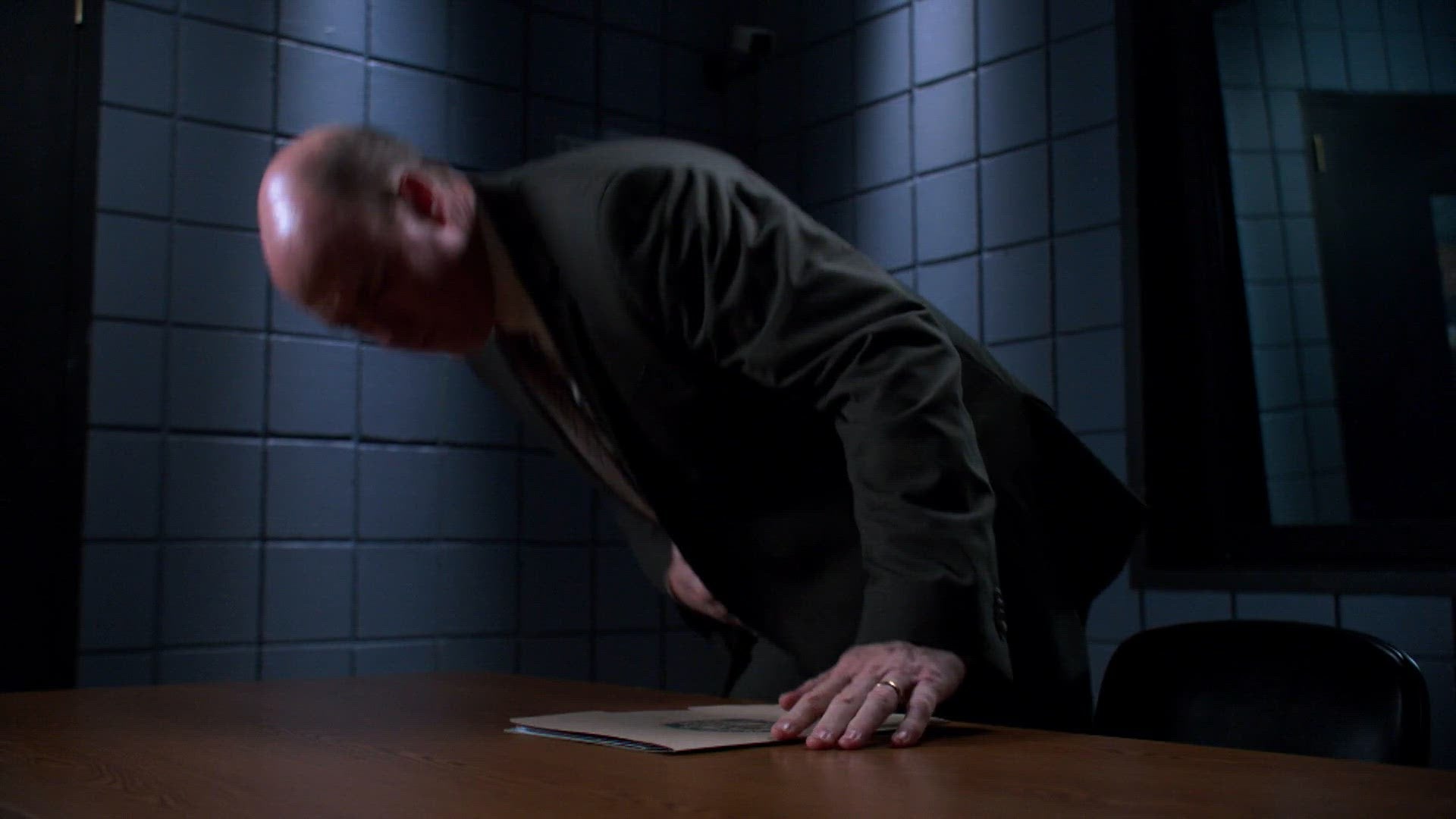 S1 E7 - Les traces du passé