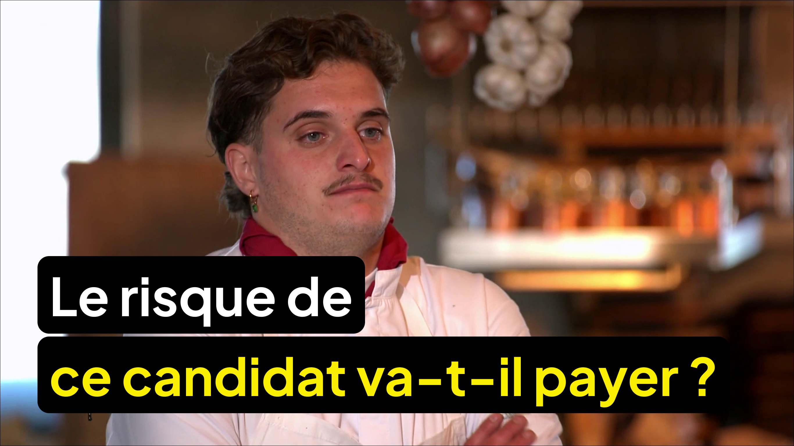 Il prend un énorme risque en faisant flamber son plat devant les chefs