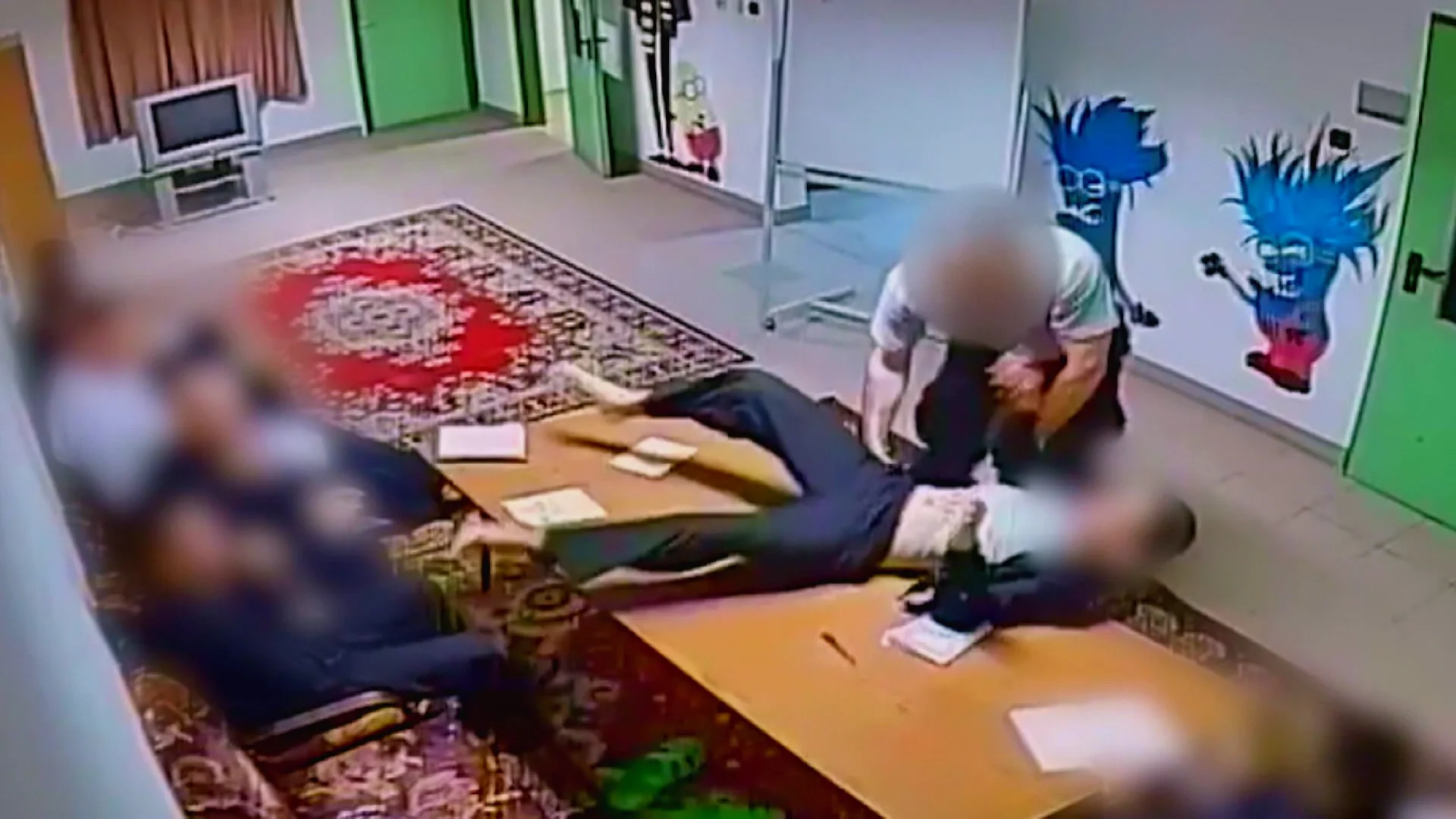 Házon kívül 2026-03-08